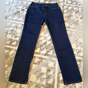 Duluth Trading Co Dark Blue Denim Jeans